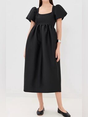 Aligne Ivy Puff Sleeve Dress with Square Neckline